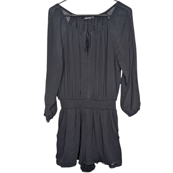 Abercrombie & Fitch Black Sheer Long Sleeve Gothic Romper Size XL Petite - Picture 1 of 16